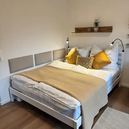 Lakecity Apartment *